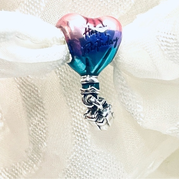 🎉 NWOT Happy Birthday Heart Hot Air Balloon Charm 🎈 - Picture 8 of 16